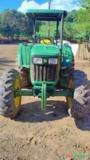 Trator John Deere 5078E (4x4) 78cv - Ano 2013 Imagem Trator John Deere 5078E (4x4) 78cv - Ano 2013