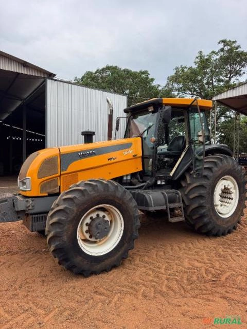 Trator Valtra BH 180 (4x4) 180cv Ano 2013 Imagem Trator Valtra BH 180 (4x4) 180cv Ano 2013