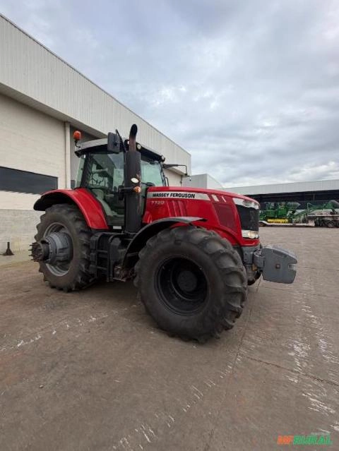Vende-se Massey Ferguson 7722 (4x4) 220cv - Ano 2018 Imagem Vende-se Massey Ferguson 7722 (4x4) 220cv - Ano 2018