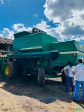 Colheitadeira John Deere 1450