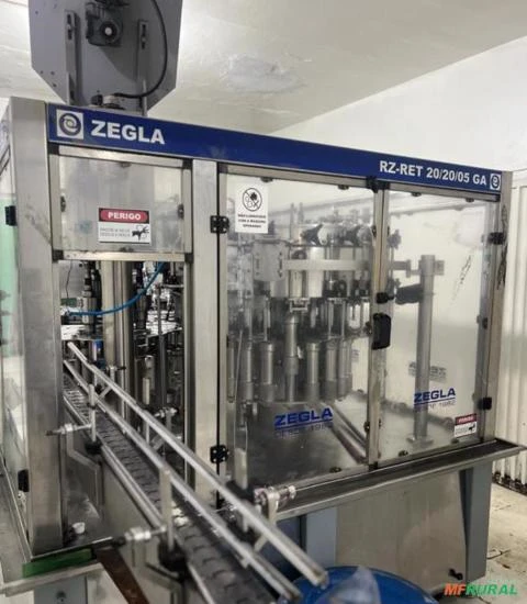 Máquina Pra Indústria De Bebidas Água Refrigerante Suco Cachaça