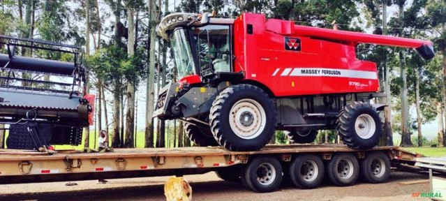 Colheitadeira Massey Ferguson 9790 semi nova