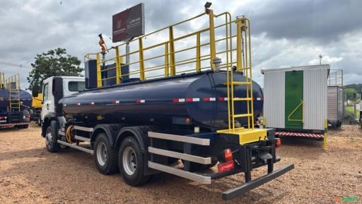 Caminhão tanque Pipa Volkswagen Constellation 26.280 Imagem Caminhão tanque Pipa Volkswagen Constellation 26.280