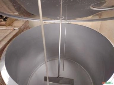 Imagem RESFRIADOR DE LEITE 1200 LITROS Imagem RESFRIADOR DE LEITE 1200 LITROS