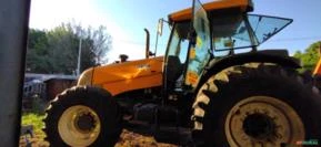 Trator Valtra BH 180 4x4 ano 2013