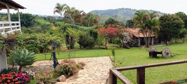 Fazenda para agricultura e fruticultura na Região de Belo Vale e Moeda em MG