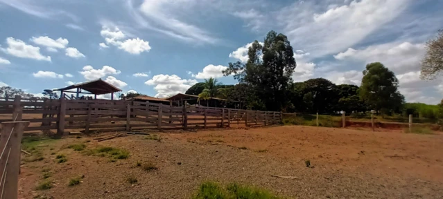 Fazenda para agricultura e pecuária em Caetanópolis - MG