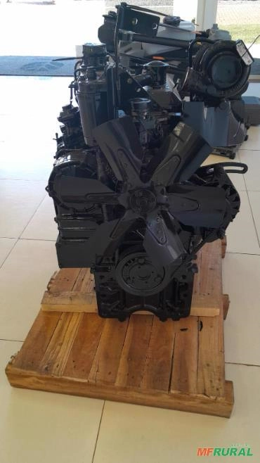 MOTOR TT65 NEW HOLLAND 3 CILINDROS TURBO Imagem MOTOR TT65 NEW HOLLAND 3 CILINDROS TURBO