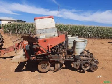 PLANTADEIRA JUMIL Imagem PLANTADEIRA JUMIL