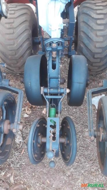 Imagem Plantadeira Jumil 16 Linhas Imagem Plantadeira Jumil 16 Linhas