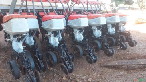 Imagem Plantadeira Jumil 16 Linhas Imagem Plantadeira Jumil 16 Linhas