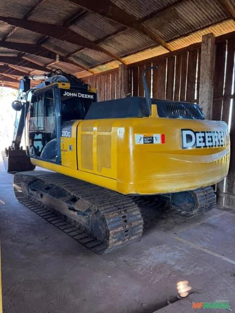 Escavadeira Hidráulica John Deere 210 G