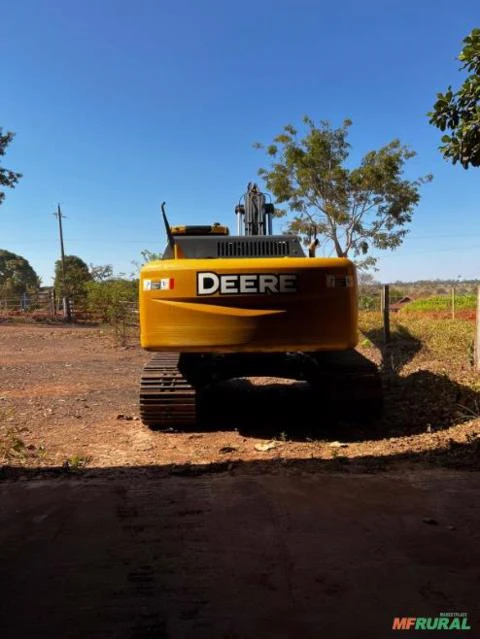 Escavadeira Hidráulica John Deere 210 G