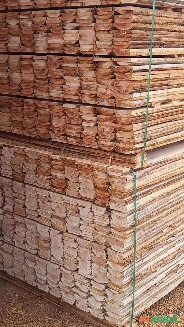 Madeira Serrada de Eucalipto - Segunda Qualidade Imagem Madeira Serrada de Eucalipto - Segunda Qualidade