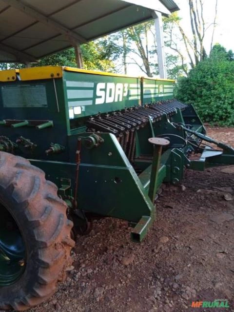 Semeadeira 23 linhas ano 2008 TATU Imagem Semeadeira 23 linhas ano 2008 TATU