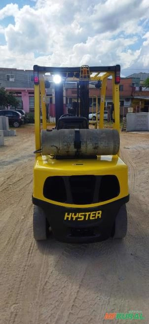 Imagem Empilhadeira Hyster Fortis 3500KG/ 3,5 toneladas/ 2015/ GLP Imagem Empilhadeira Hyster Fortis 3500KG/ 3,5 toneladas/ 2015/ GLP
