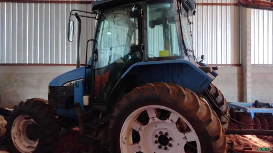 Trator New Holland TS 110 4x2 ano 05