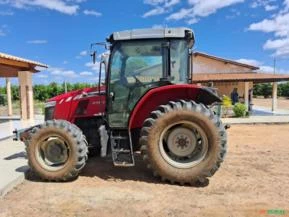 Super trator Massey Ferguson 4707