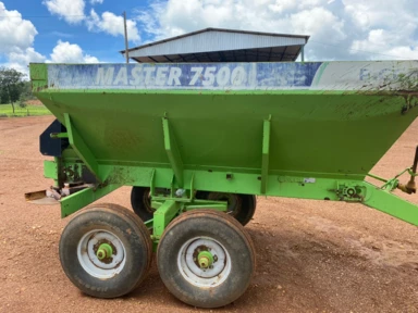 Distribuidor PICCIN 7500 2017 Imagem Distribuidor PICCIN 7500 2017