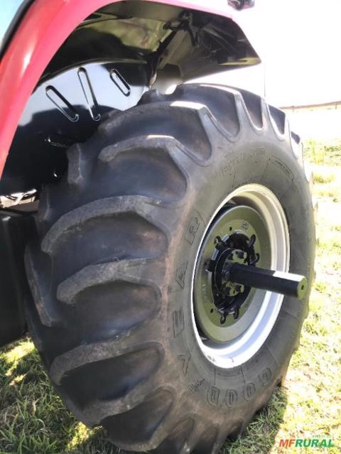 Imagem TRATOR CASE MAXXUM 135 Imagem TRATOR CASE MAXXUM 135