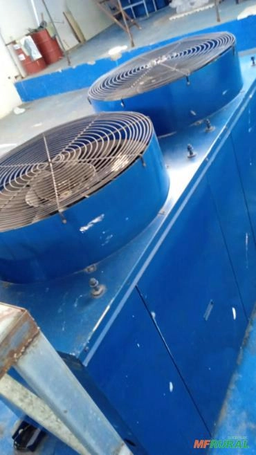 Imagem TORRE REFRIGERADA(CHILLER INDUSTRIAL) Imagem TORRE REFRIGERADA(CHILLER INDUSTRIAL)