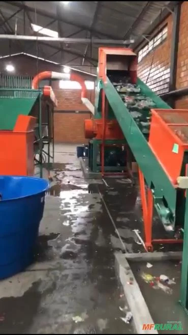 MOAGEM PET COMPLETA Imagem MOAGEM PET COMPLETA