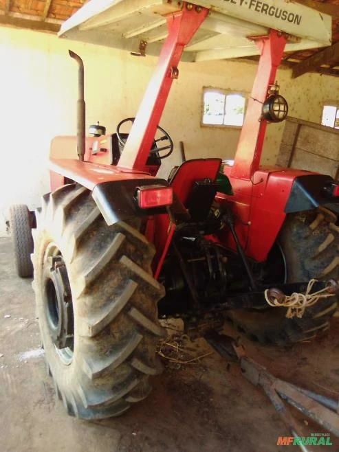 Trator Massey Ferguson 235 ano 1989