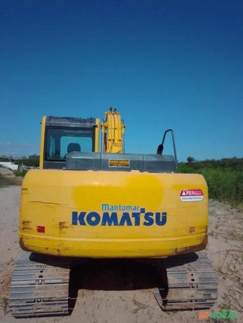 Imagem Escavadeira Komatsu PC 130 Imagem Escavadeira Komatsu PC 130