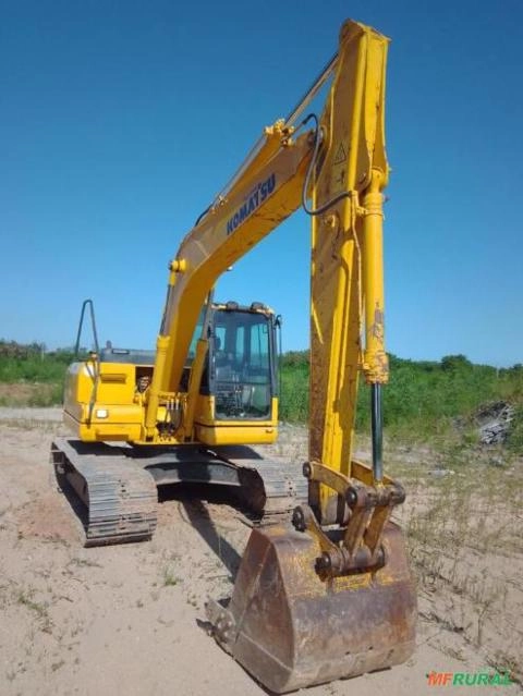 Imagem Escavadeira Komatsu PC 130 Imagem Escavadeira Komatsu PC 130