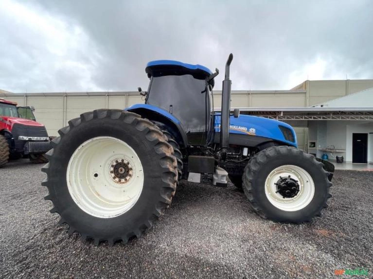 Trator New Holland T7.245 Imagem Trator New Holland T7.245