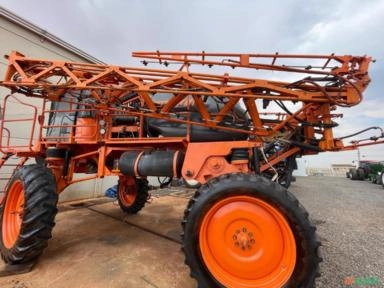 Pulverizador JACTO UNIPORT 2500 STAR Imagem Pulverizador JACTO UNIPORT 2500 STAR