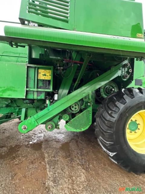 Imagem Colheitadeira John Deere 1175 Imagem Colheitadeira John Deere 1175