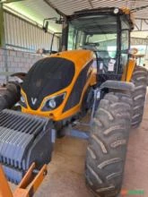 Trator Valtra A134 cabinado ano 2022