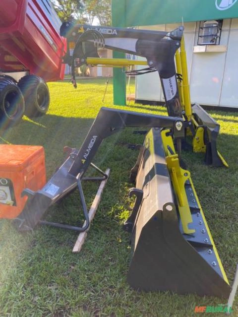 Imagem CONJUNTO FRONTAL COMPLETO AUTO NIVELANTE ALMEIDA Imagem CONJUNTO FRONTAL COMPLETO AUTO NIVELANTE ALMEIDA