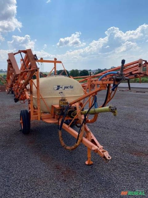 PULVERIZADOR JACTO A18 Imagem PULVERIZADOR JACTO A18