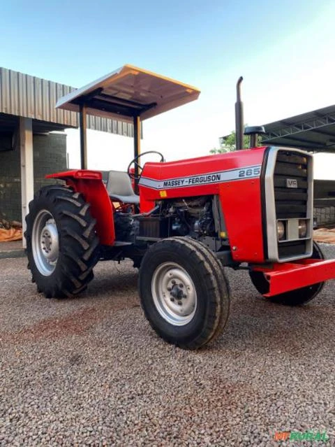 Trator Massey Ferguson 265 ano 1978