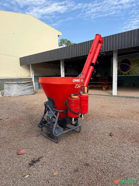 Tratador se semente 400 GRAZMEC ano 2012 Imagem Tratador se semente 400 GRAZMEC ano 2012