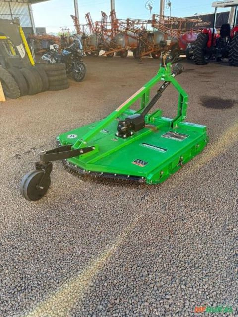 Roçadeira Schemaq 1.500 mm - Ano 2024 Imagem Roçadeira Schemaq 1.500 mm - Ano 2024