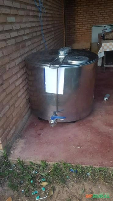Imagem Resfriador de Leite 300 litros Imagem Resfriador de Leite 300 litros