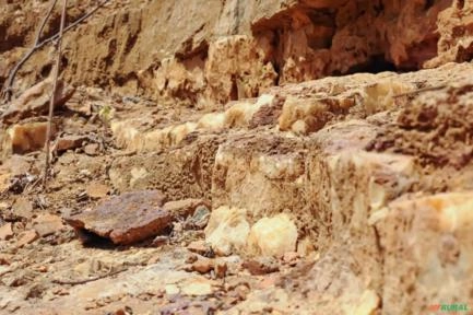 JAZIDA OCORRECIA DE ONIX Imagem JAZIDA OCORRECIA DE ONIX