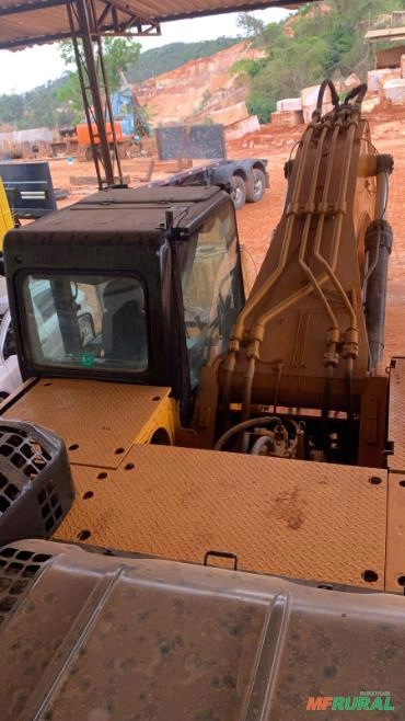 Imagem Escavadeira hidráulica Caterpillar Cat 330 Dl Imagem Escavadeira hidráulica Caterpillar Cat 330 Dl