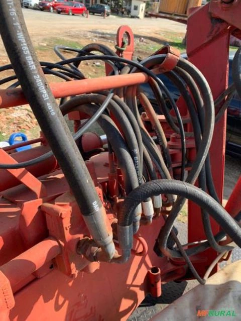 Imagem Roçadeira Hidráulica LAVRALE Imagem Roçadeira Hidráulica LAVRALE