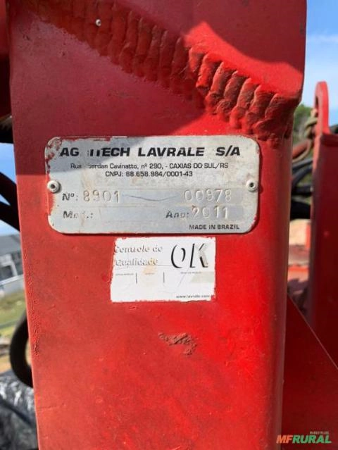 Imagem Roçadeira Hidráulica LAVRALE Imagem Roçadeira Hidráulica LAVRALE