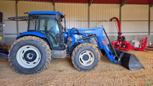 TRATOR NH Tl5 100 SEMI NOVO 2024 COM 3000h E KIT LEVANTE CAçAMBA FRONTAL MIX Imagem TRATOR NH Tl5 100 SEMI NOVO 2024 COM 3000h E KIT LEVANTE CAçAMBA FRONTAL MIX