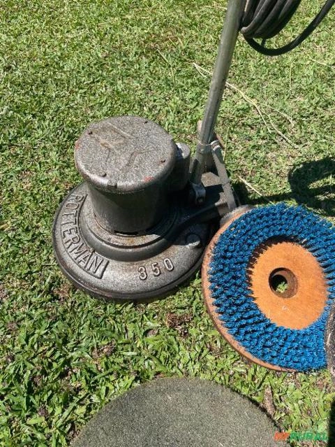 Imagem Enceradeira industrial ROTTERMAN 350 Imagem Enceradeira industrial ROTTERMAN 350