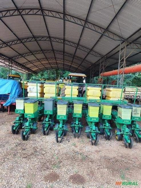 Plantadeira jon deere - Conservada Imagem Plantadeira jon deere - Conservada