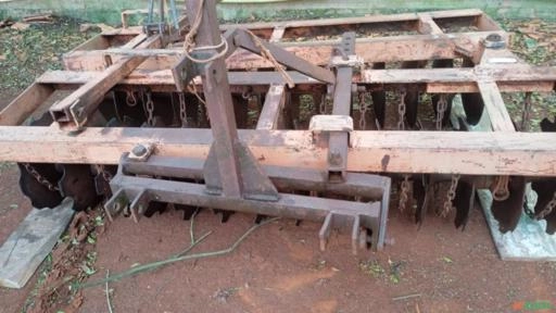 Grade Niveladora 28 Discos - Campeã Pesada Imagem Grade Niveladora 28 Discos - Campeã Pesada