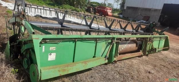 Imagem COLHEDORA JOHN DEERE 1550 COM PLATAFORMA DE SOJA Imagem COLHEDORA JOHN DEERE 1550 COM PLATAFORMA DE SOJA