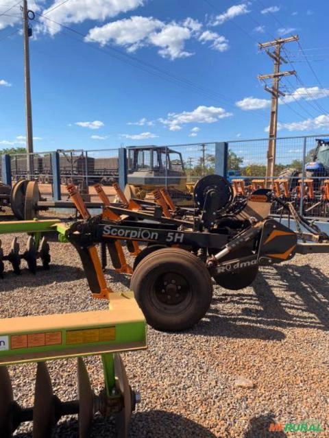 Imagem ESCARIFICADOR RODMA SCORPION 5H Imagem ESCARIFICADOR RODMA SCORPION 5H