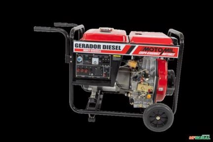 Gerador de energia Motomil MDGT-8000CLE 6,6 kVA - partida elétrica - trifásico - 127V/220V Imagem Gerador de energia Motomil MDGT-8000CLE 6,6 kVA - partida elétrica - trifásico - 127V/220V